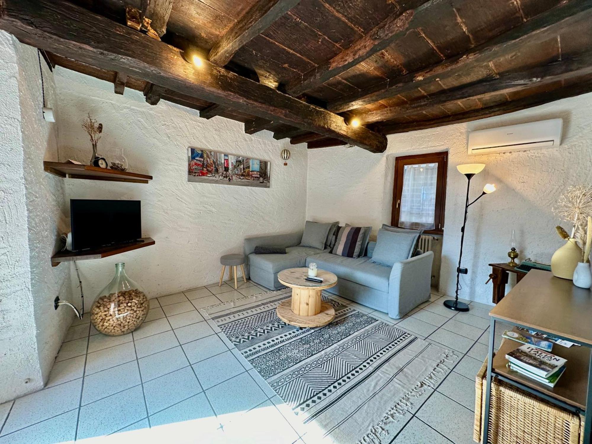 Appartamento Nido Del Lago Lenno Exterior foto